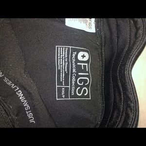 Figs joggers only used once